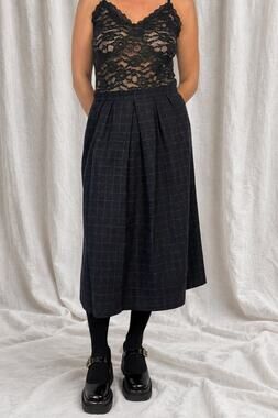 1950s/60s Louisberg Square Plaid Wool Skirt in Forstmann Wool – Size L